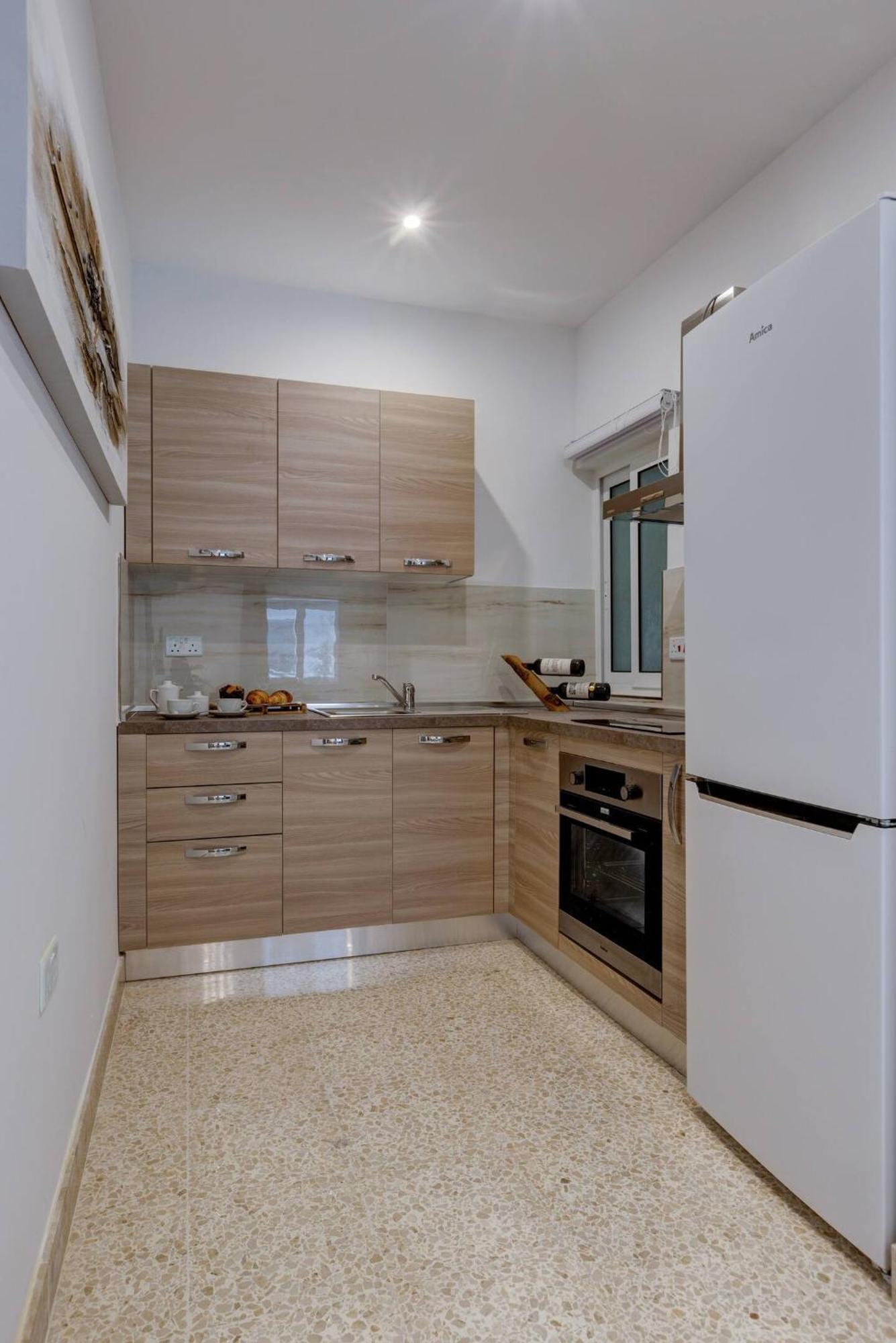 Uptown Mellieha By Homely Extérieur photo