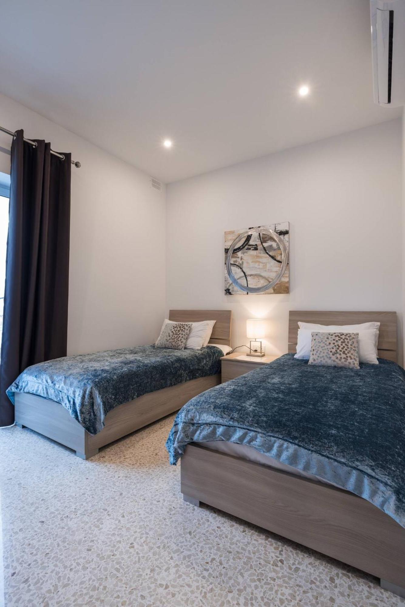 Uptown Mellieha By Homely Extérieur photo